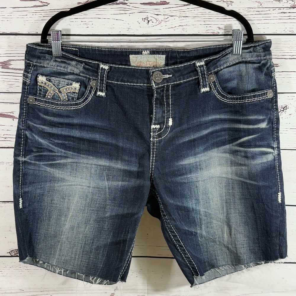 Big Star Maddie The Legendary Cut-Off Blue Jeans *READ DESCRIPTION in Size 34R